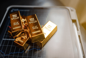 Why is Gold Making an All-Time High in Price - wholesale diamonds metairie - Beje diamonds