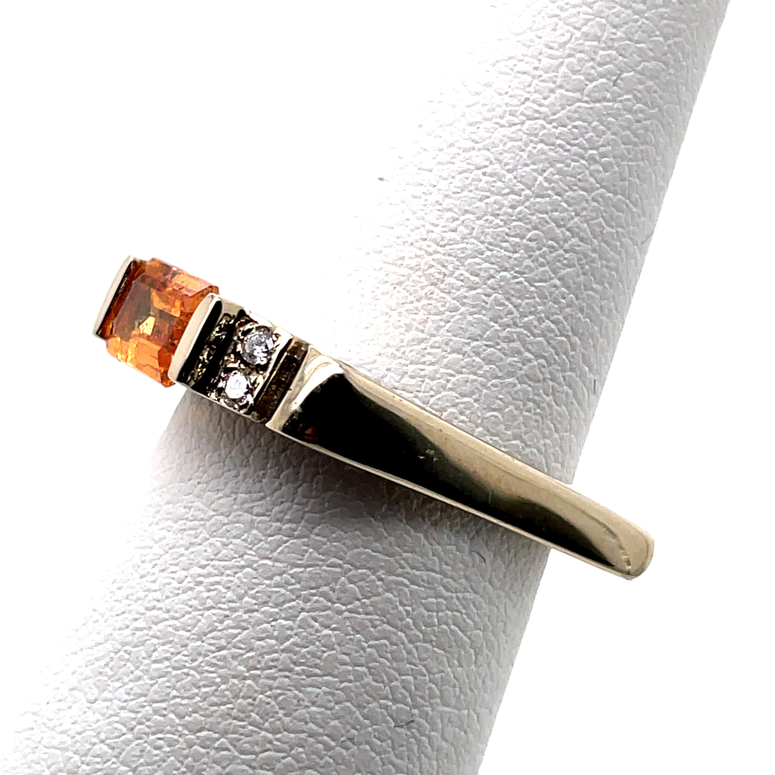 Orange Sapphire and Diamond Ring in 18KYG - Image 3