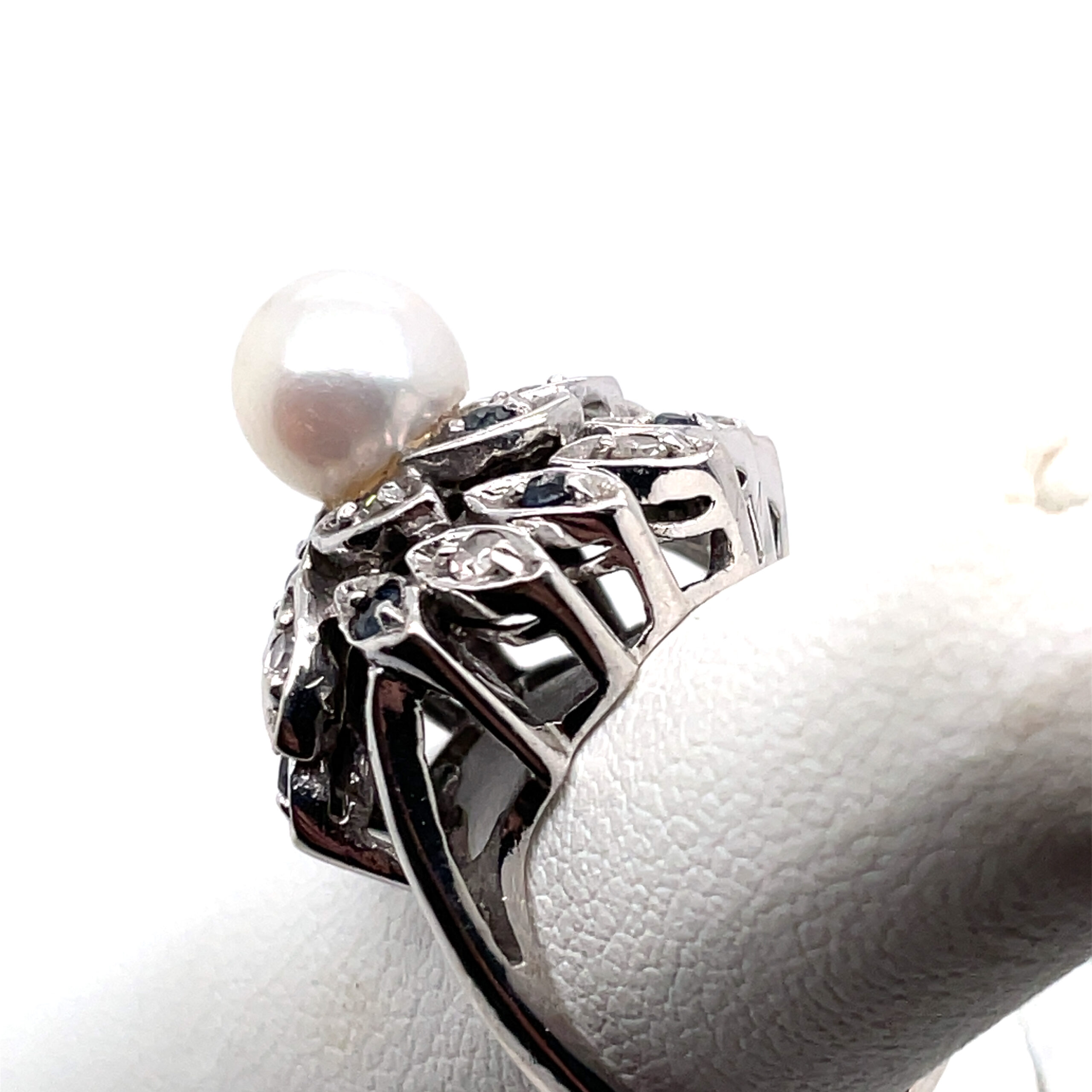 Center Pearl Ring with Diamonds and Blue Sapphires in 14KWG - Image 3