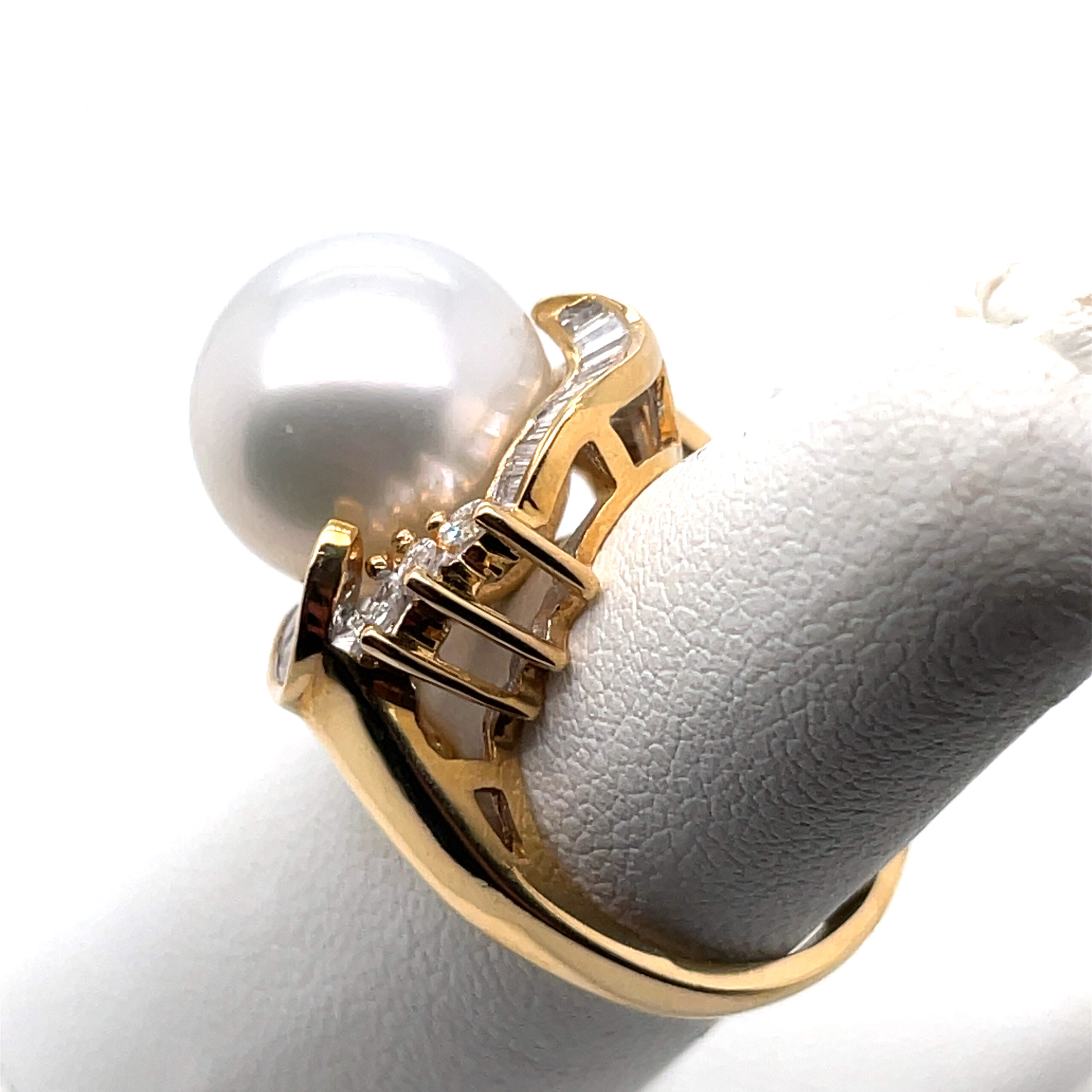 Pearl Ring With Baguette and Marquise Diamonds in 18KYG - Image 2