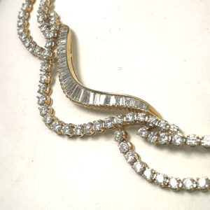 Diamond Necklace in 18KYG