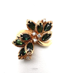 Leaf-Style Green Stone Ring in 14KYG