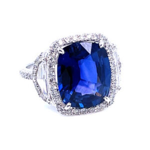Sapphire Ring with Diamond Halo and Trapezoids in Platinum