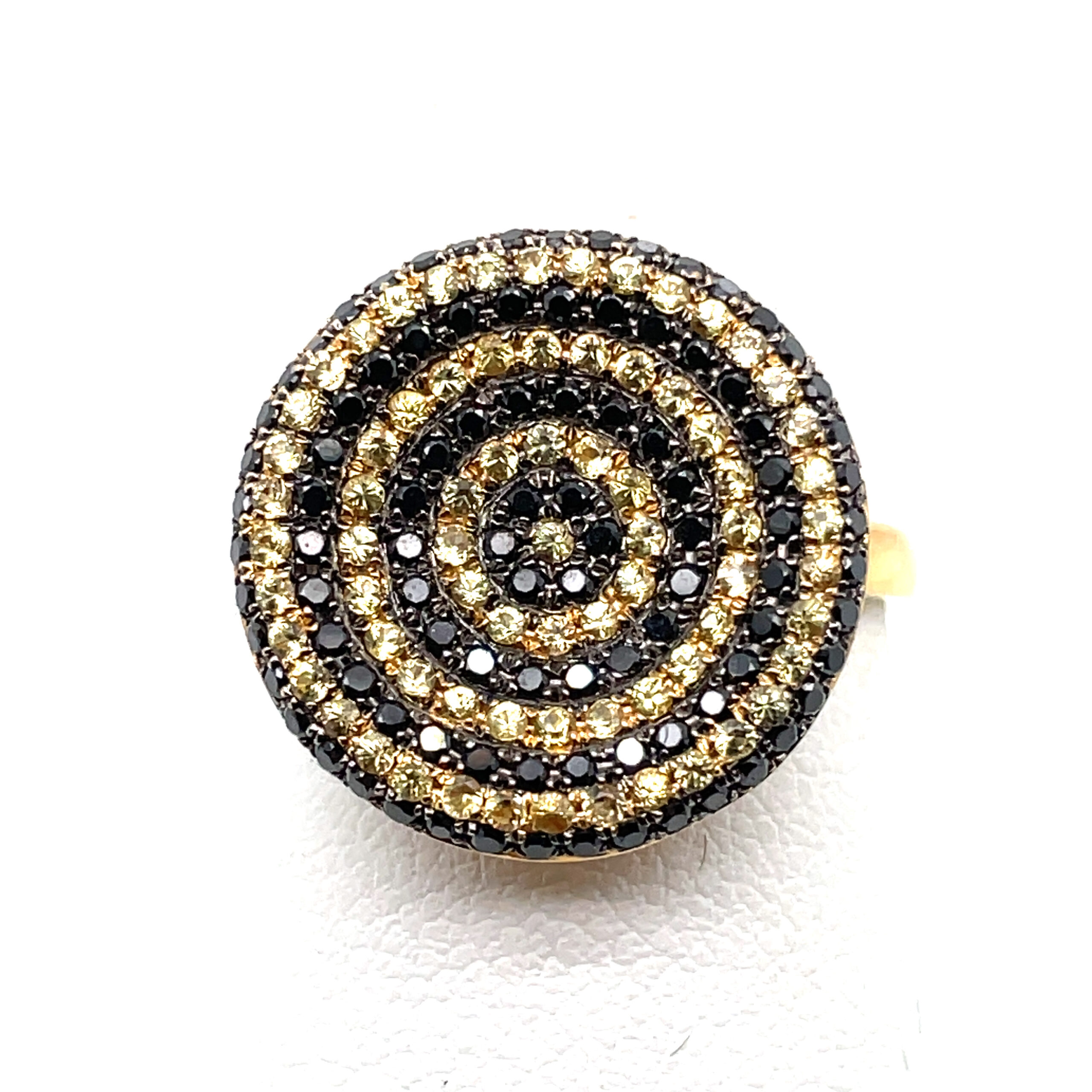 Concave Dome Black and Yellow Diamond Ring in 18KYG - Image 2