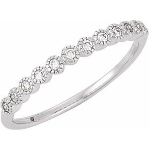 14K White 1/6 CTW Diamond Anniversary Band Size 7